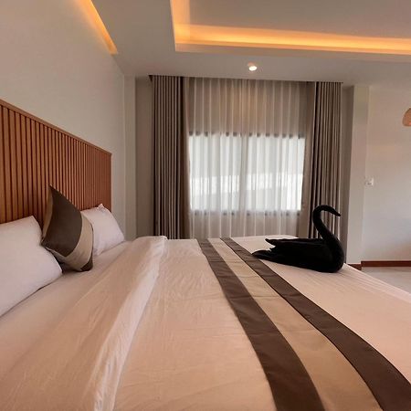 Prukrom Lanta Guesthouse Koh Lanta Bagian luar foto