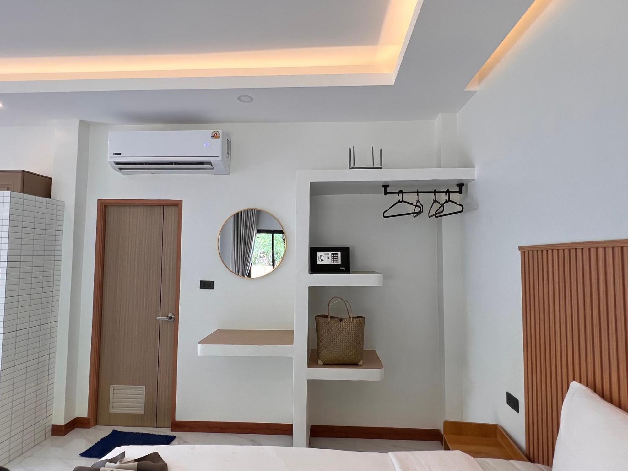 Prukrom Lanta Guesthouse Koh Lanta Bagian luar foto